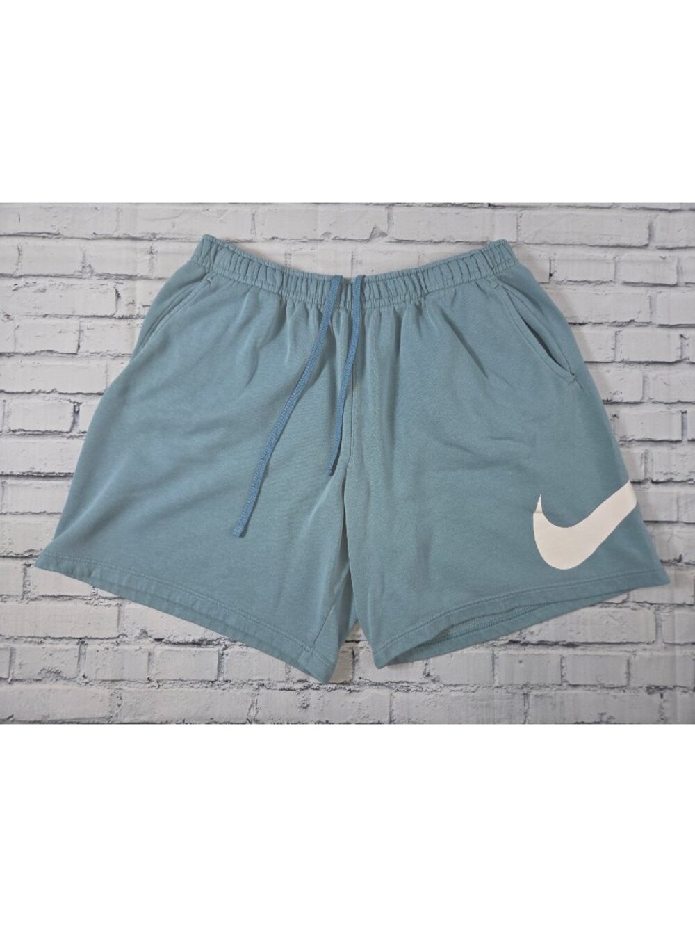 Nike Mens Blue Athletic Sweat Shorts XXL - White Swoosh Logo